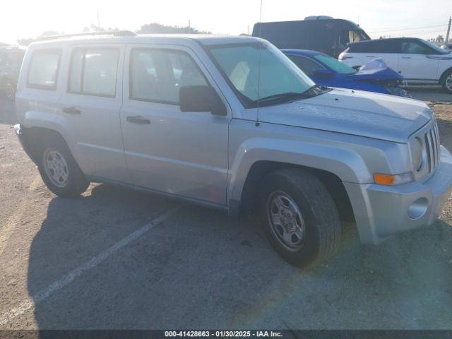  Salvage Jeep Patriot