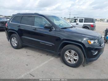  Salvage Jeep Grand Cherokee