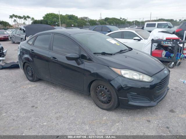  Salvage Ford Fiesta