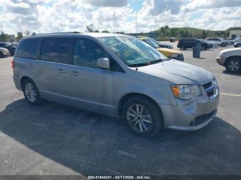  Salvage Dodge Grand Caravan