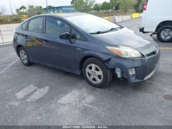  Salvage Toyota Prius