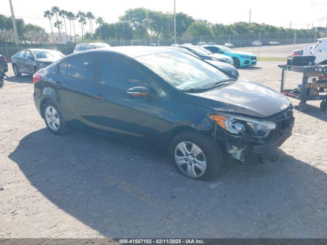  Salvage Kia Forte