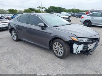  Salvage Toyota Camry