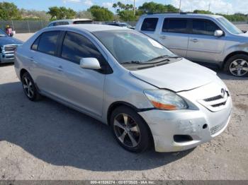  Salvage Toyota Yaris