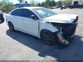  Salvage Kia Forte