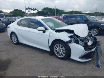  Salvage Toyota Camry