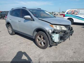  Salvage Toyota RAV4