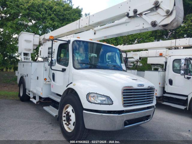  Salvage Freightliner M2 106