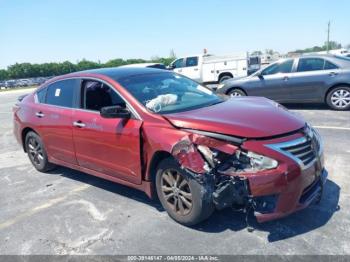  Salvage Nissan Altima