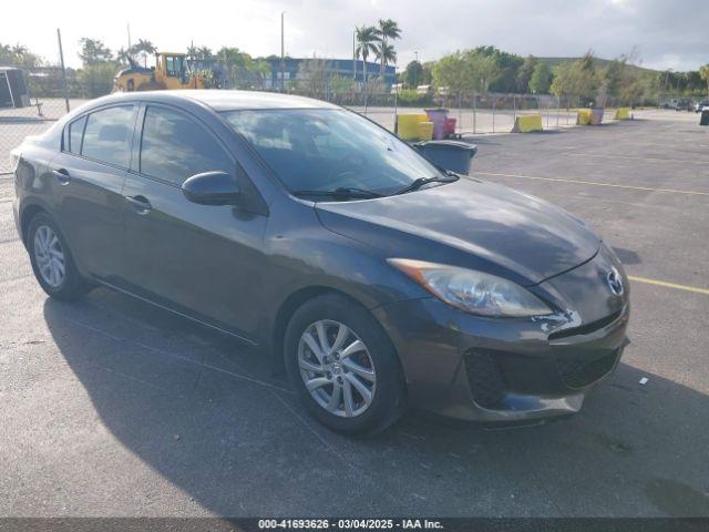  Salvage Mazda Mazda3