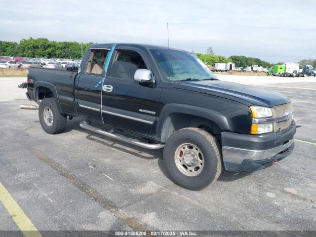  Salvage Chevrolet Silverado 2500