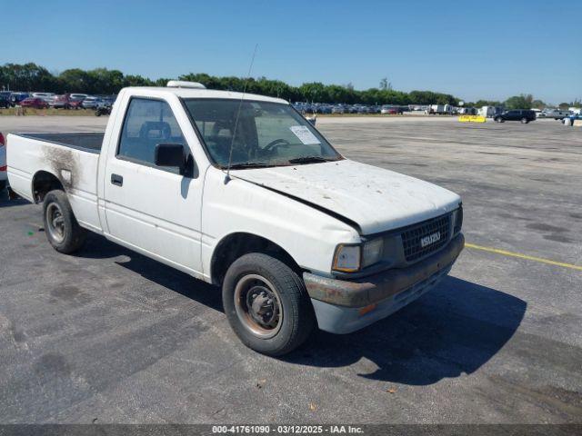  Salvage Isuzu Conventional