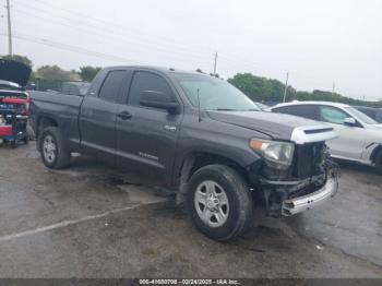  Salvage Toyota Tundra