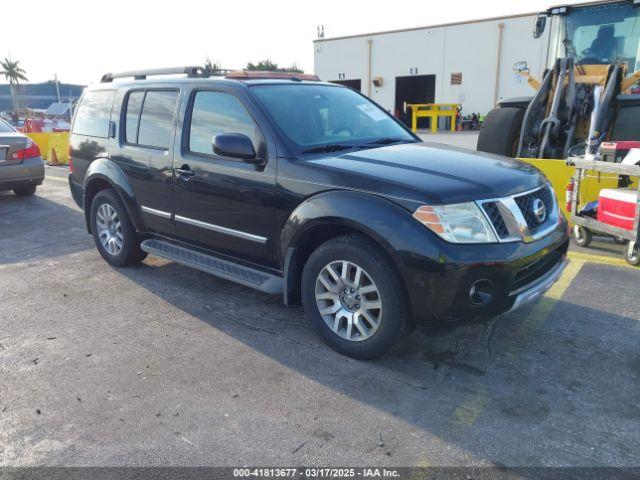  Salvage Nissan Pathfinder