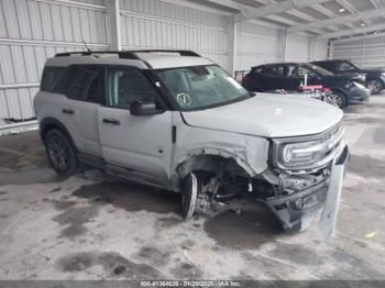  Salvage Ford Bronco