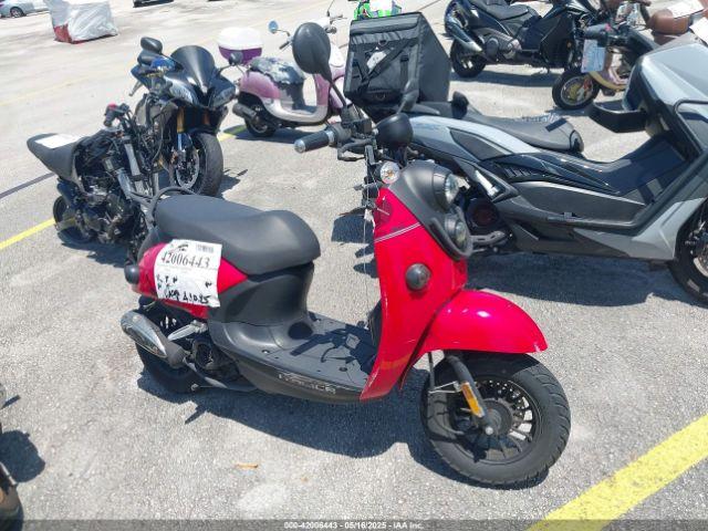  Salvage Tztc Scooter