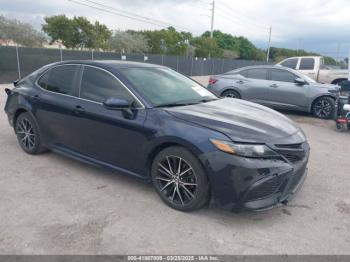  Salvage Toyota Camry