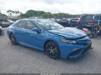  Salvage Toyota Camry