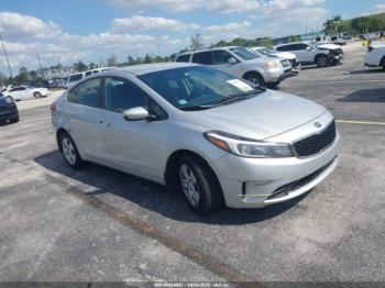  Salvage Kia Forte