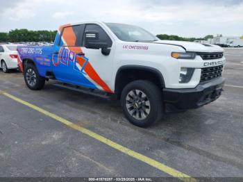  Salvage Chevrolet Silverado 2500