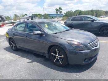  Salvage Nissan Altima