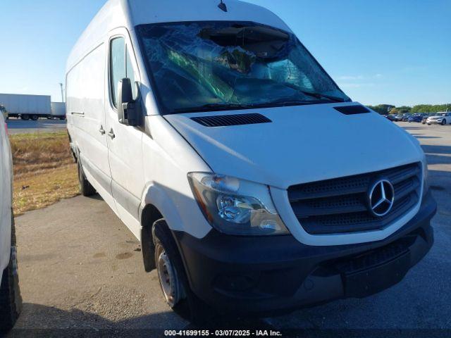  Salvage Mercedes-Benz Sprinter 2500