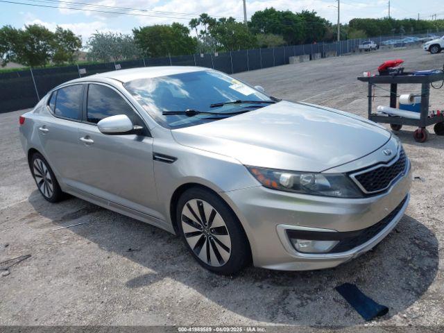  Salvage Kia Optima