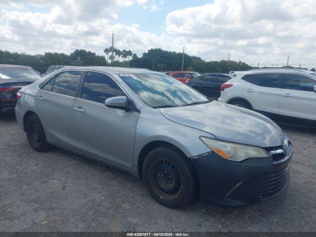  Salvage Toyota Camry