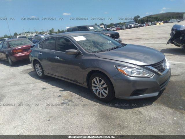  Salvage Nissan Altima