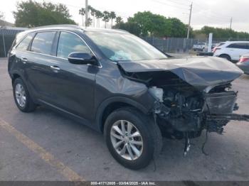  Salvage Kia Sorento