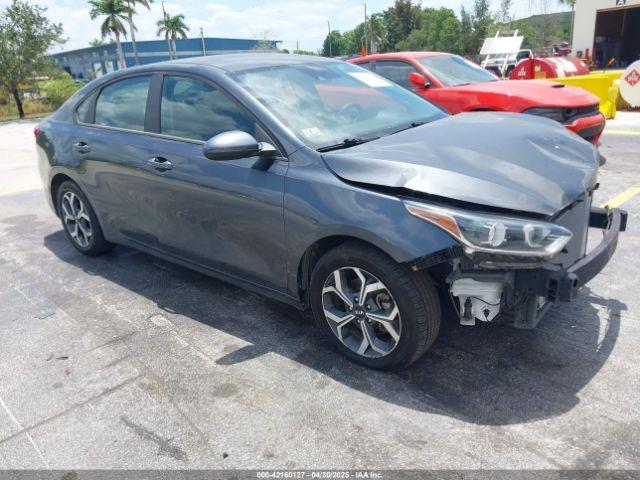  Salvage Kia Forte