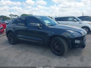  Salvage Porsche Macan