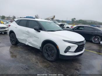  Salvage Chevrolet Blazer