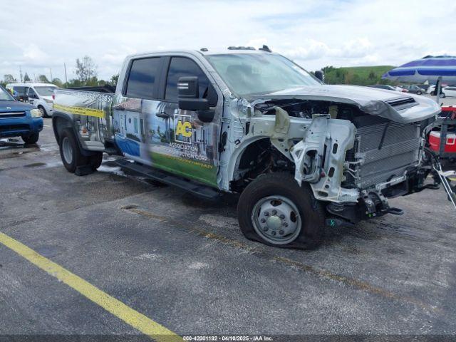  Salvage Chevrolet Silverado 3500