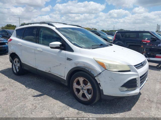  Salvage Ford Escape