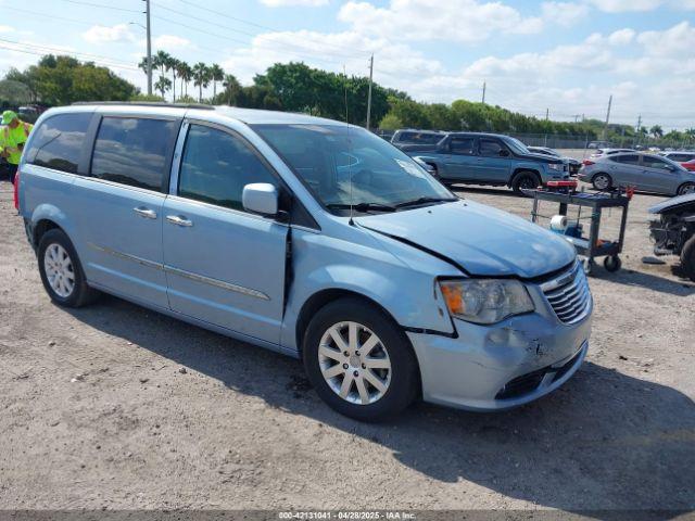  Salvage Chrysler Town & Country