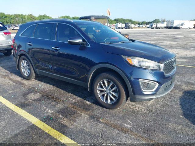  Salvage Kia Sorento