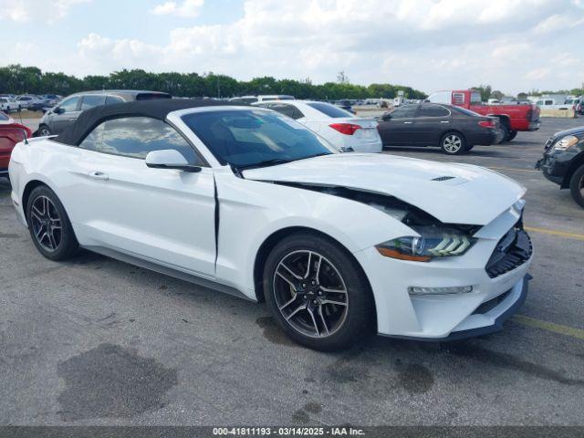  Salvage Ford Mustang