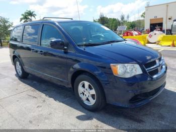  Salvage Dodge Grand Caravan