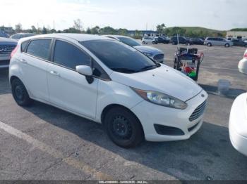  Salvage Ford Fiesta