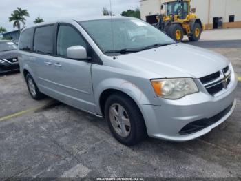  Salvage Dodge Grand Caravan