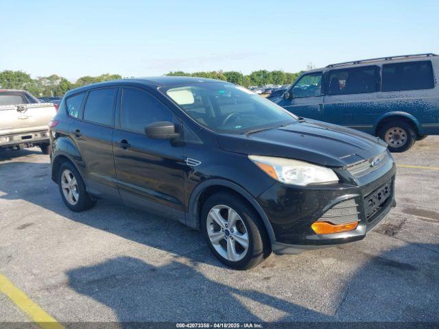  Salvage Ford Escape