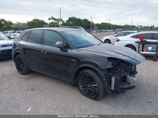  Salvage Porsche Cayenne E-hybrid