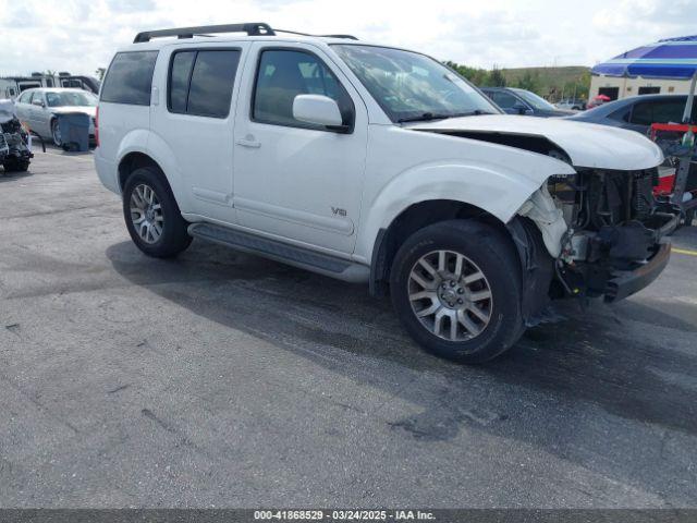  Salvage Nissan Pathfinder