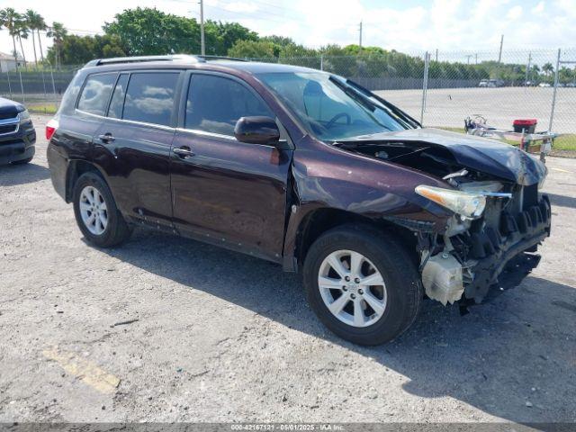  Salvage Toyota Highlander