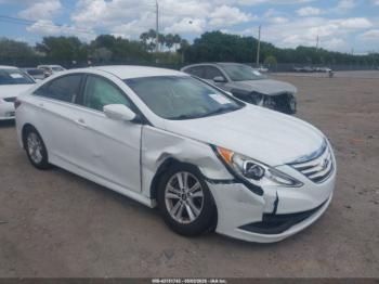  Salvage Hyundai SONATA