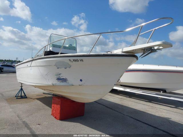  Salvage Robalo Vs