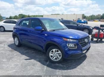  Salvage Hyundai VENUE