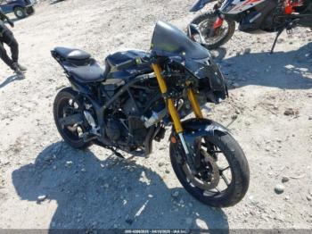  Salvage Yamaha Yzfr3