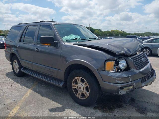  Salvage Ford Expedition